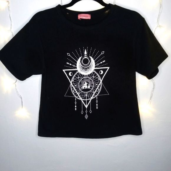 Crop Top - Picture 1 of 2
